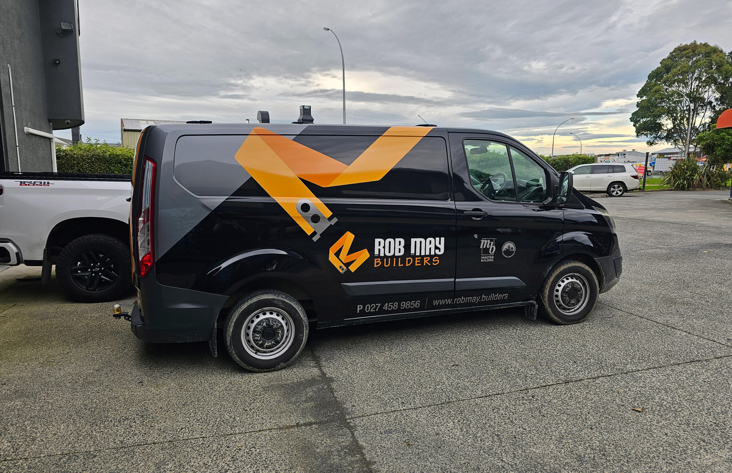 Vehicle graphics for Rob May Builders